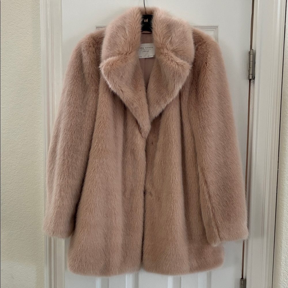 Zara Faux Fur Jacket in Blush Pink